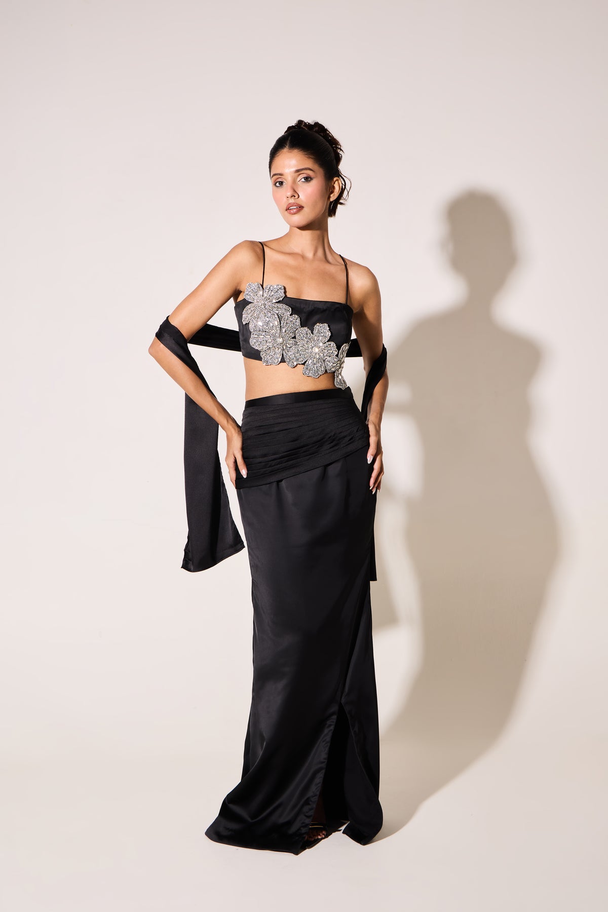 Noir blouse
